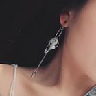 Faux Pearl Alloy Cupid / Lock & Key Dangle Earring