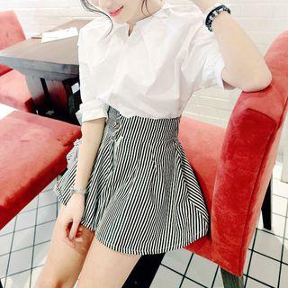 Set: Elbow-sleeve Blouse + Pinstriped Shorts