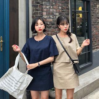 Set: Relaxed-fit Cropped Top + A-line Miniskirt