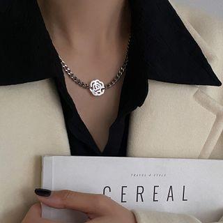 Flower Shell Pendant Stainless Steel Necklace