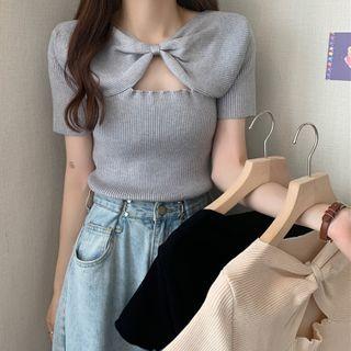 Short-sleeve Bow Cutout Top