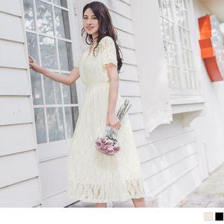 Short-sleeve V-neck Lace Maxi Dress