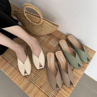 Low-heel Peep-toe Mules