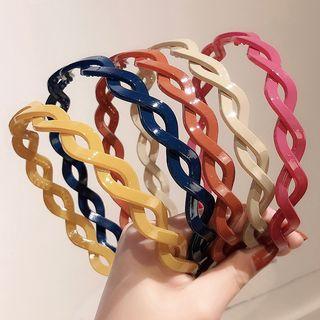 Helical Plastic Headband