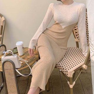 Long Sleeve Two Tone Knit Midi Dress