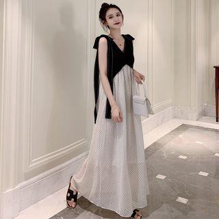 Mock Two-piece Sleeveless Dotted Maxi Dress