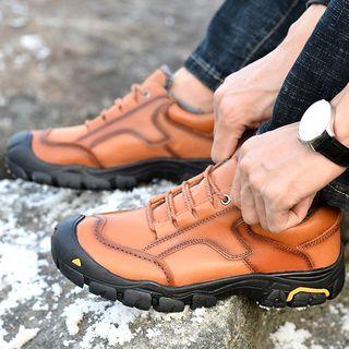 Fleece-lined Hiking Shoes
