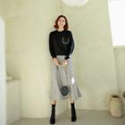 Drop-shoulder Faux-pearl Trim Sweatshirt Black - One Size