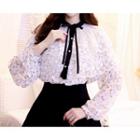 Tie-neck Tiered-lace Cape