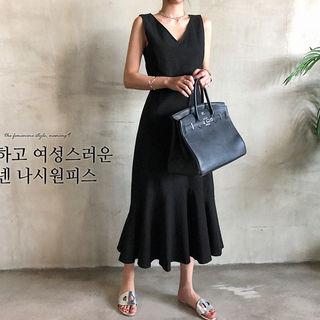 Sleeveless Linen Blend Maxi Mermaid Dress