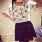 Set: Short-sleeve Floral Top + A-line Skirt