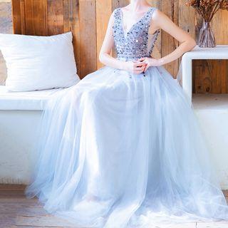 Sleeveless Sequined Mesh A-line Evening Gown