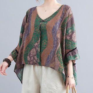 3/4-sleeve Print V-neck Top