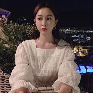 Bell-sleeve Crinkled Top As Shown In Figure - One Size