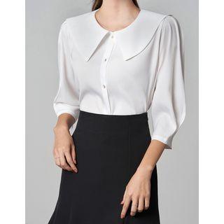 Wide-collar Button-detail Blouse