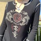 Lettering Print V-neck Long-sleeve Crop Top