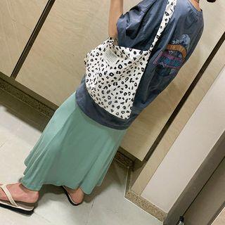 Pocket-front Printed Long T-shirt