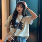 Mock-two Piece Elbow-sleeve Printed T-shirt