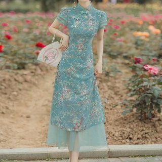 Short-sleeve Floral Embroidered Qipao Midi Dress
