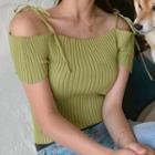 Off-shoulder Short-sleeve Ribbed Tee Avocado Green - One Size