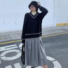 Pleated Midi Skirt / V-neck Cable Knit Sweater