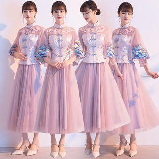 Elbow-sleeve Embroidered Midi A-line Qipao Dress