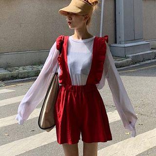 Long-sleeve T-shirt / Ruffle-strap Jumper Shorts