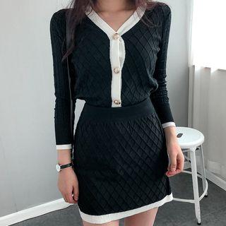 Set: Two-tone Buttoned Knit Top + Mini Pencil Knit Skirt