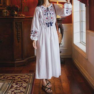 Flower Embroidered Midi Shift Dress