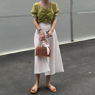 Square-neck Short-sleeve Blouse / Lace Midi A-line Skirt