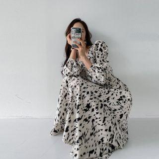 Tie-waist Leopard Print Dress