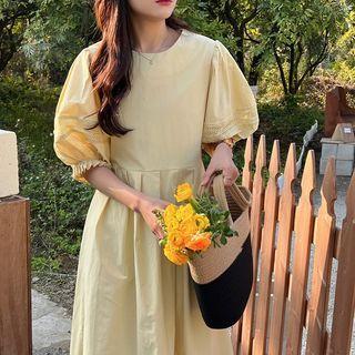 Puff-sleeve Lace Trim Midi Smock Dress