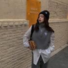 Sleeveless Half-zip Top / Shirt