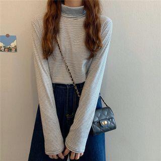 Long-sleeve Semi Turtleneck Stripe Knit Top
