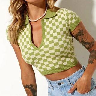 Collared Checkerboard Pattern Knit Crop Top Green - One Size