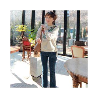 Pompom Embroidered Sweatshirt