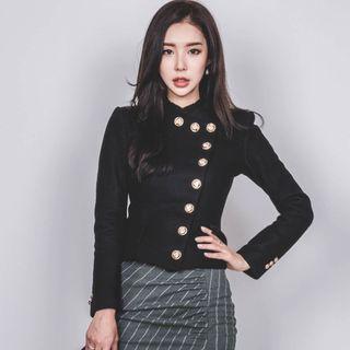 Asymmetric Buttoned Blazer