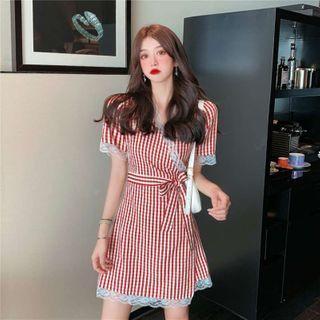 Lace Plaid Short-sleeve Dress