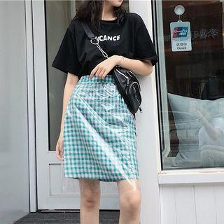 Short-sleeve Lettering T-shirt / Plaid A-line Skirt