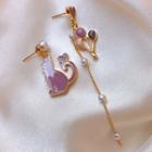 Asymmetric Faux Pearl Cat Drop Earring 1 Pair - As Shown In Figure - One Size