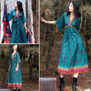 3/4-sleeve Patterned Midi Sundress