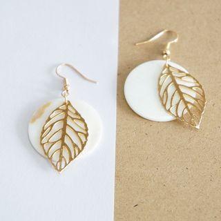 Hollow Out Leaf Earring