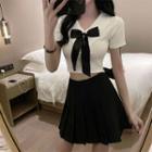 Short-sleeve Bow Accent Cropped T-shirt / Mini Pleated Skirt / Set