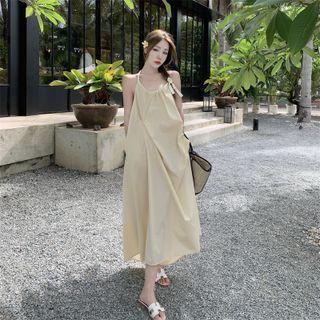 Halter Tie-back Maxi Sundress