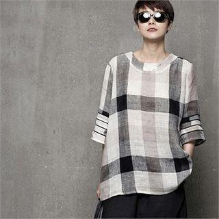 Button-back Plaid Linen Top