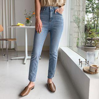 Fray0hem Straight-cut Jeans