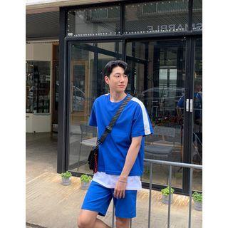Contrast-trim T-shirt In 10 Colors