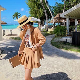 Double-breasted Blazer / Pleated A-line Skirt