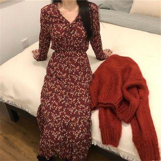 Set: Plain Sweater + Floral Long-sleeve Midi Dress