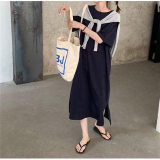 Plain Loose-fit Short-sleeve Dress / Shawl